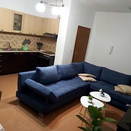 City Center Apartment Шкодер Экстерьер фото