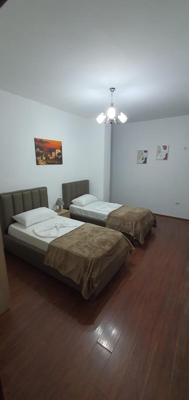 City Center Apartment Шкодер Экстерьер фото