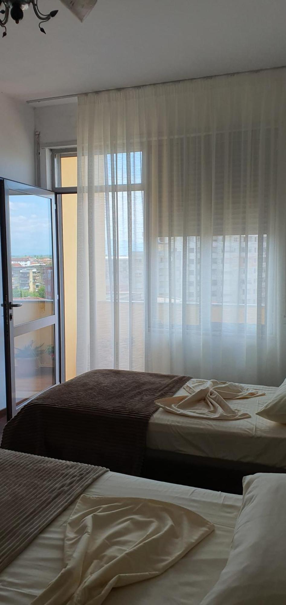 City Center Apartment Шкодер Экстерьер фото